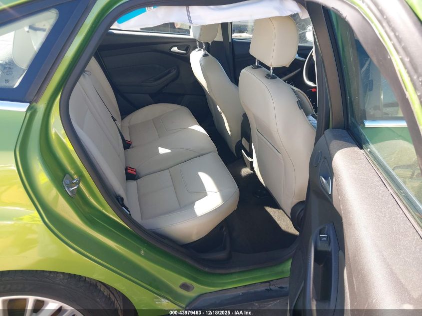 2018 Ford Focus Titanium VIN: 1FADP3J23JL272143 Lot: 43979463