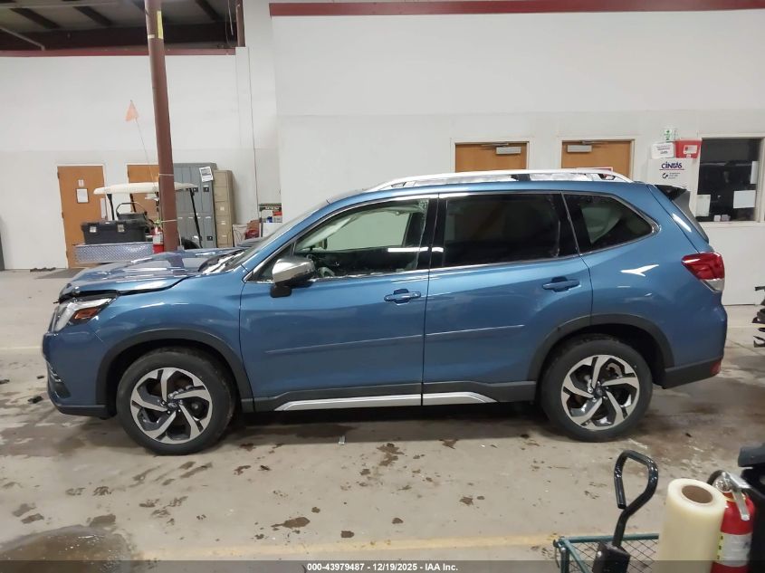 2024 Subaru Forester Touring VIN: JF2SKAMCXRH508828 Lot: 43979487