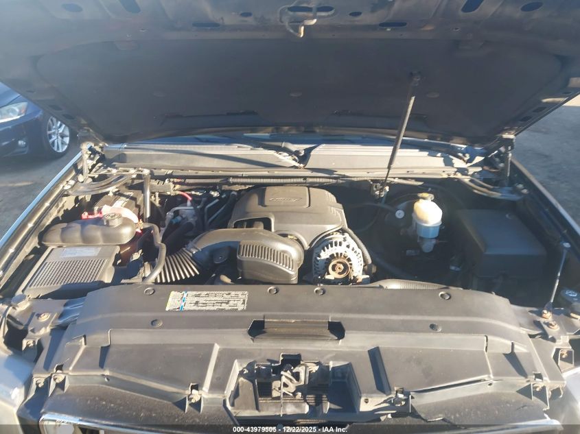 2009 Chevrolet Tahoe Ltz VIN: 1GNFK33049R280684 Lot: 43979505