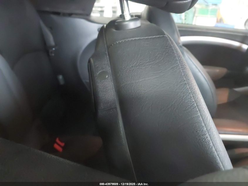 2009 Mini Cooper S VIN: WMWMS335X9TG89884 Lot: 43979509