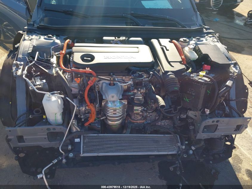 2024 Honda Accord Hybrid Sport-L VIN: 1HGCY2F75RA031131 Lot: 43979518