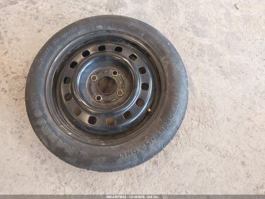 2005 Ford Focus Zxw VIN: 1FAFP36N85W260473 Lot: 43979533