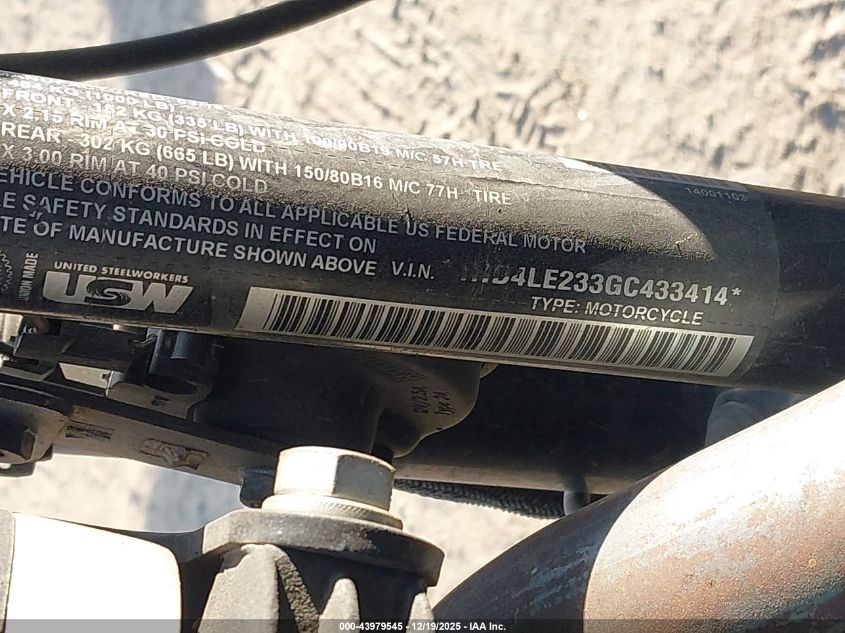 2016 Harley-Davidson Xl883 Iron 883 VIN: 1HD4LE233GC433414 Lot: 43979545