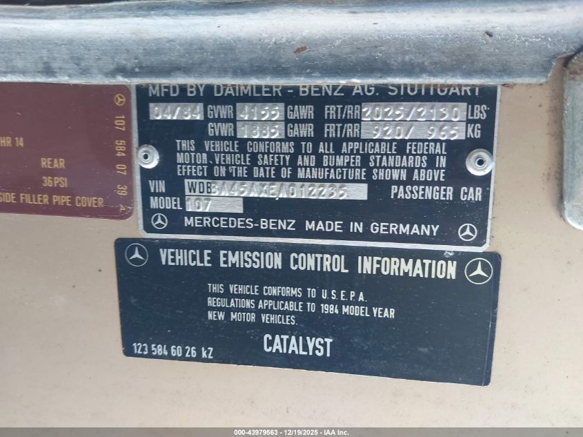 1984 Mercedes-Benz 380 Sl VIN: WDBBA45AXEA012235 Lot: 43979563