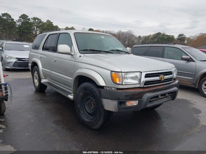 2000 Toyota 4Runner Limited V6 VIN: JT3GN87RXY0155352 Lot: 43979580