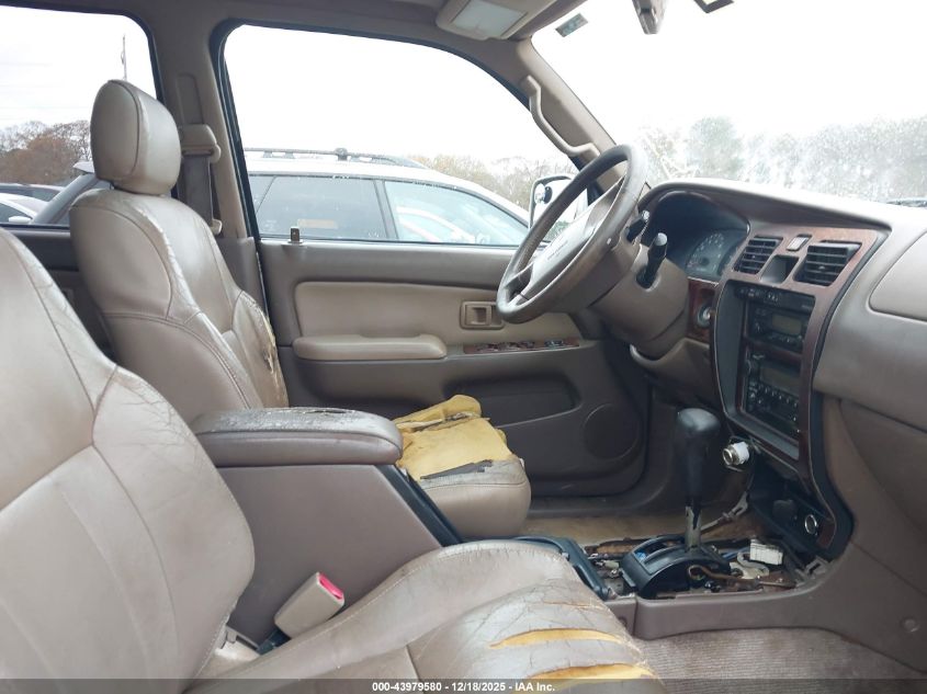 2000 Toyota 4Runner Limited V6 VIN: JT3GN87RXY0155352 Lot: 43979580