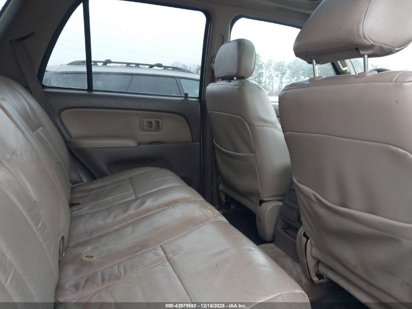 2000 Toyota 4Runner Limited V6 VIN: JT3GN87RXY0155352 Lot: 43979580