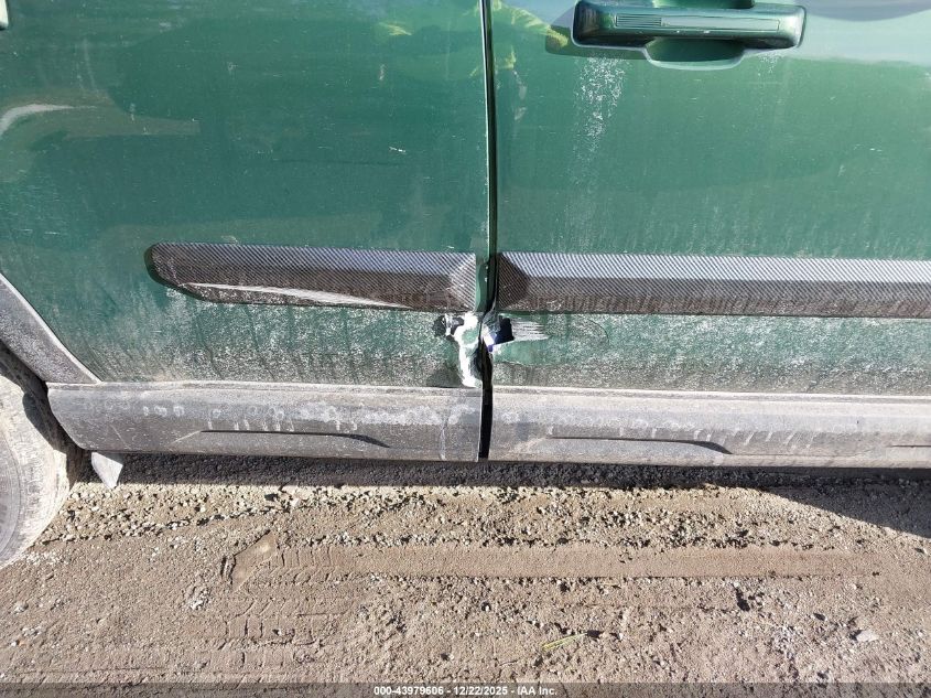 2024 Ford Bronco Sport Outer Banks VIN: 3FMCR9C6XRRE40646 Lot: 43979606