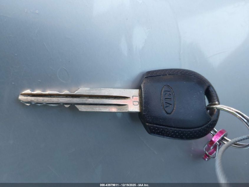 2006 Kia Spectra Ex/Lx/Sx VIN: KNAFE121765273372 Lot: 43979611