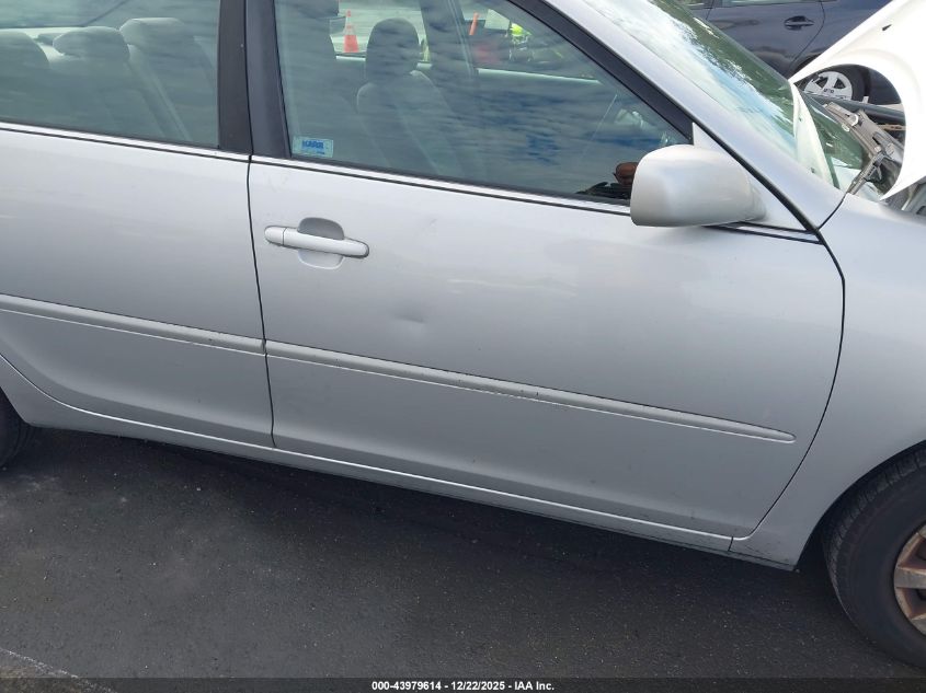 2005 Toyota Camry Le VIN: 4T1BE30K95U044782 Lot: 43979614