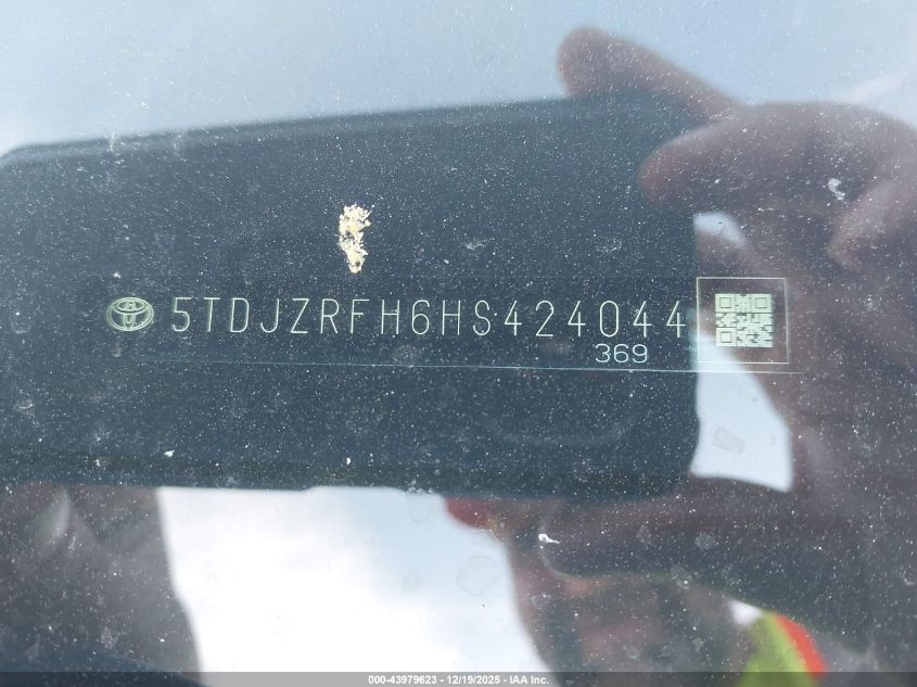 2017 Toyota Highlander Xle VIN: 5TDJZRFH6HS424044 Lot: 43979623