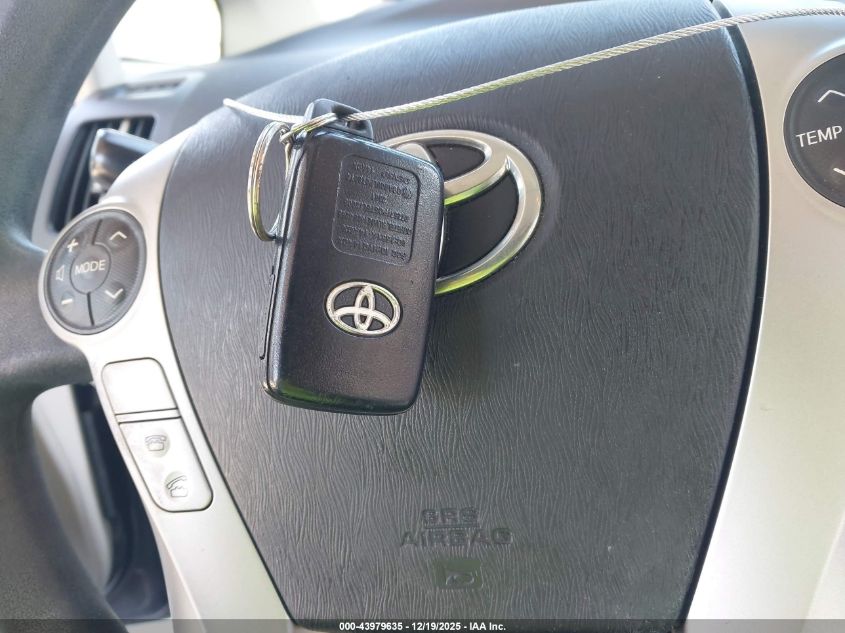 2015 Toyota Prius Two VIN: JTDKN3DU8F0477616 Lot: 43979635