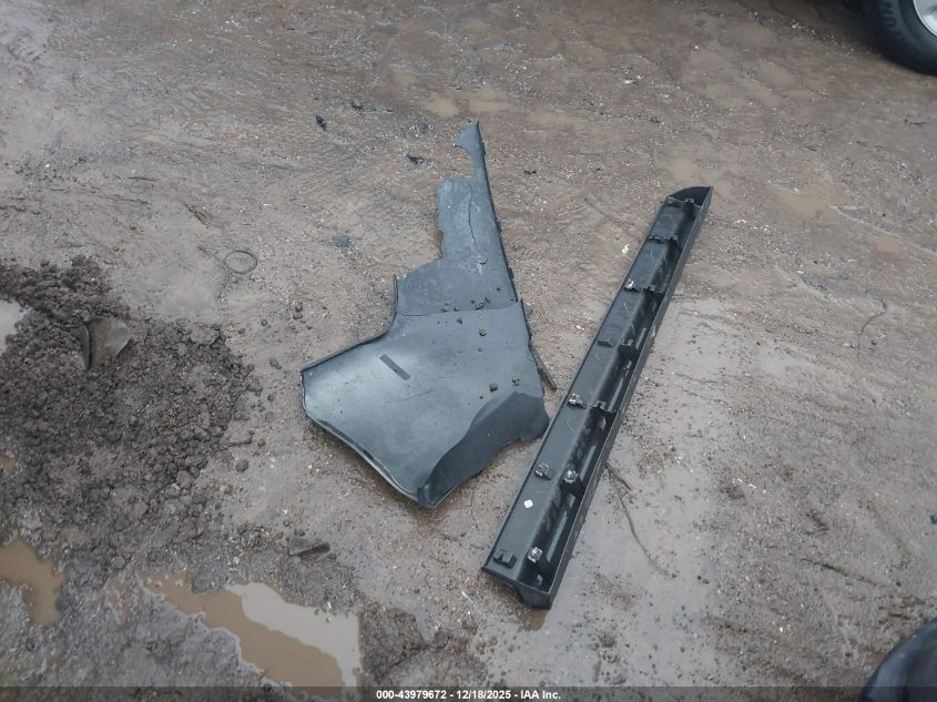 2017 Chevrolet Equinox Lt VIN: 2GNALCEK8H6217846 Lot: 43979672