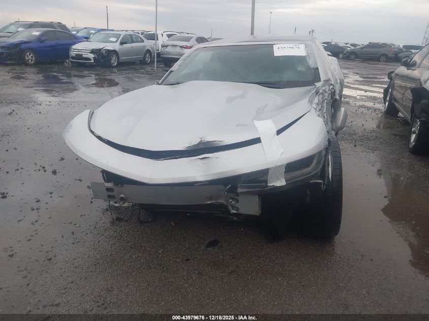 2016 Chevrolet Camaro 2Lt VIN: 1G1FD3DS5G0158333 Lot: 43979676