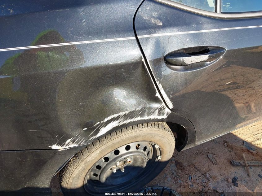 2015 Toyota Corolla Le VIN: 2T1BURHE2FC360922 Lot: 43979681