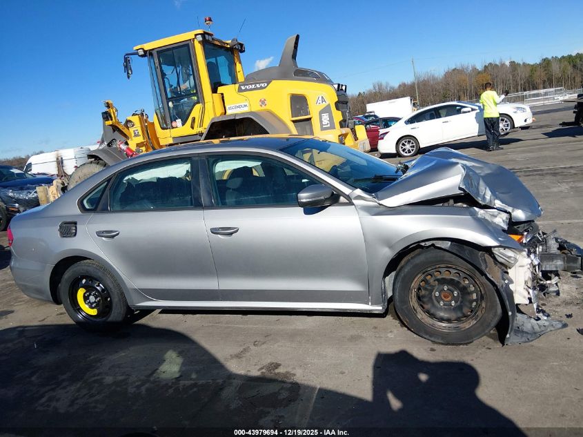 2014 Volkswagen Passat 2.5L S VIN: 1VWAH7A38EC007957 Lot: 43979694