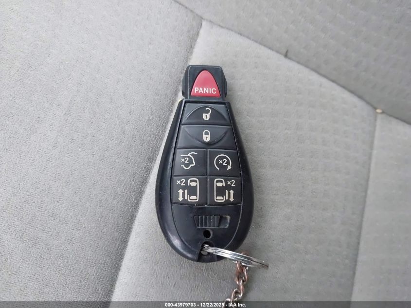 2013 Dodge Grand Caravan Crew VIN: 2C4RDGDG4DR593238 Lot: 43979703