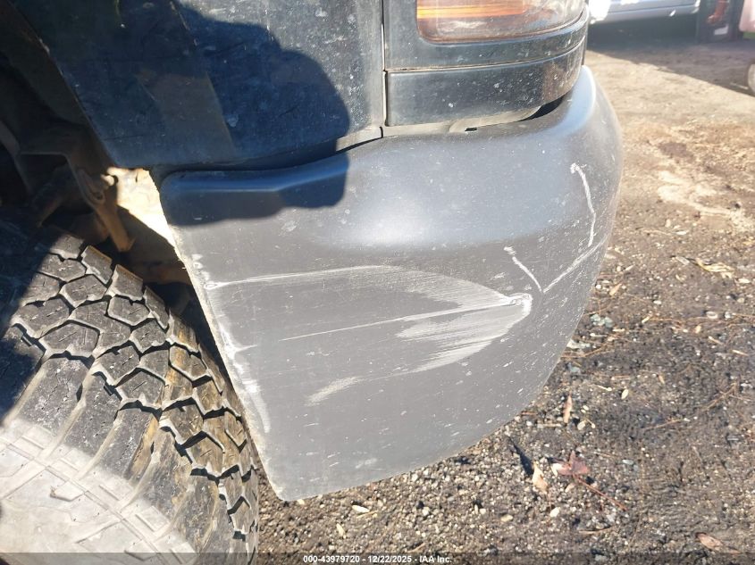 2017 Chevrolet Silverado 1500 Wt VIN: 1GCVKNEC8HZ205461 Lot: 43979720