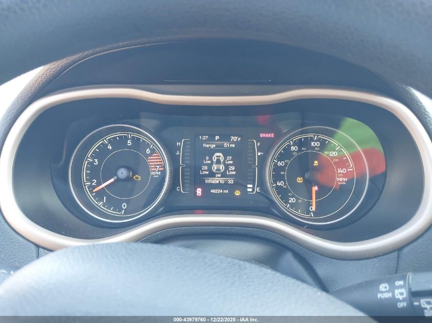 2017 Jeep Cherokee Sport Fwd VIN: 1C4PJLAB6HW662333 Lot: 43979760