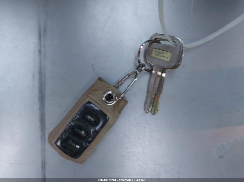 2001 Toyota Avalon Xl VIN: 4T1BF28BX1U163169 Lot: 43979764