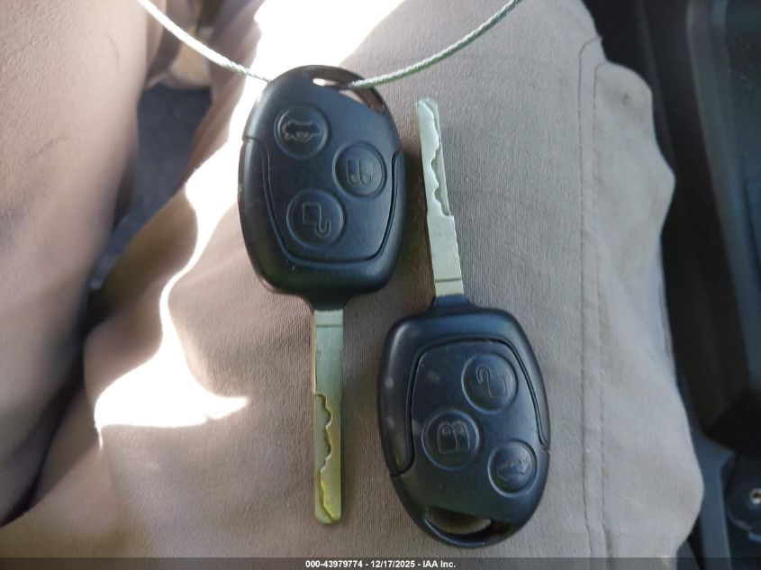 2013 Ford Fiesta Se VIN: 3FADP4EJ9DM200681 Lot: 43979774