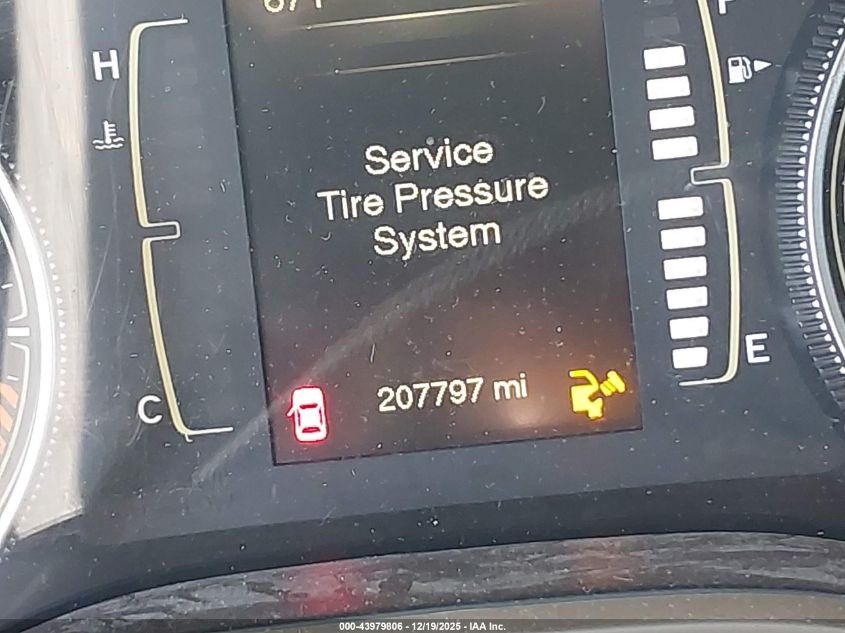 2015 Jeep Cherokee Sport VIN: 1C4PJLAB7FW761031 Lot: 43979806