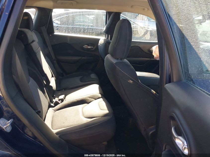 2015 Jeep Cherokee Sport VIN: 1C4PJLAB7FW761031 Lot: 43979806