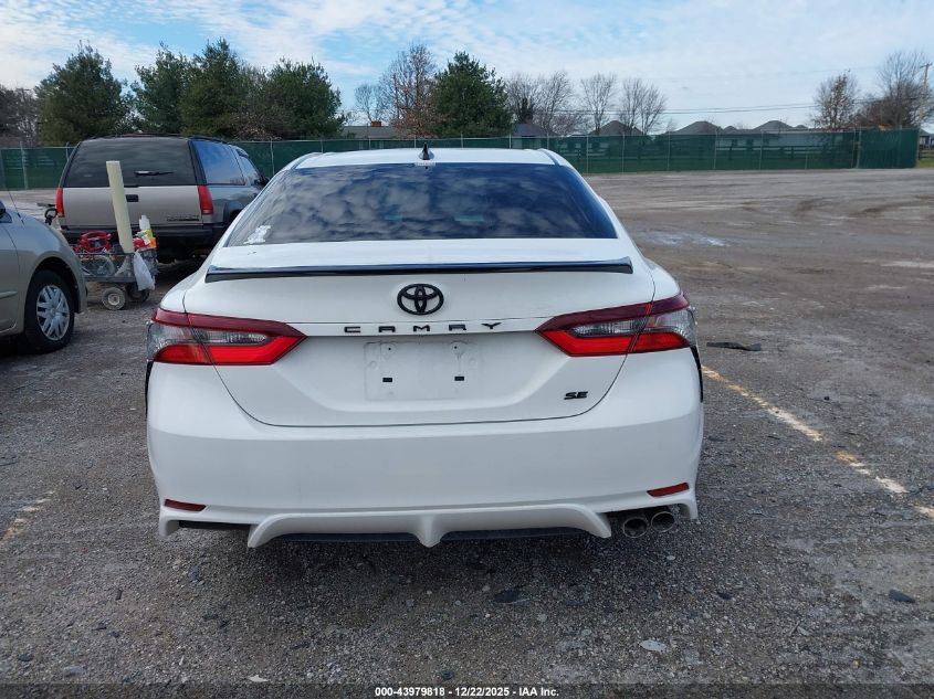 2021 Toyota Camry Se Nightshade Edition VIN: 4T1G11AK8MU488156 Lot: 43979818