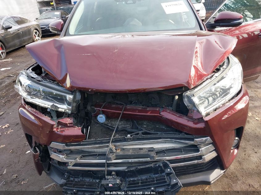 2017 Toyota Highlander Hybrid Limited Platinum VIN: 5TDDGRFH4HS035468 Lot: 43979826