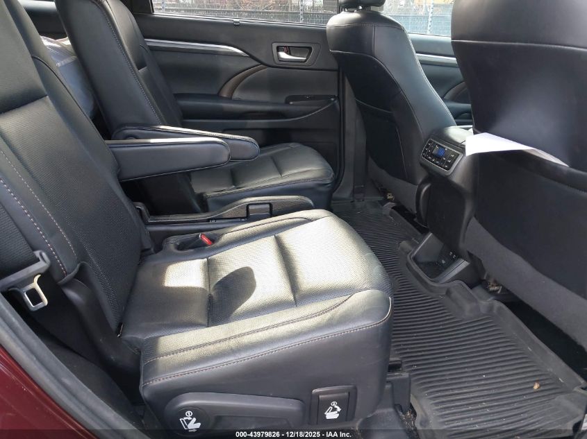 2017 Toyota Highlander Hybrid Limited Platinum VIN: 5TDDGRFH4HS035468 Lot: 43979826