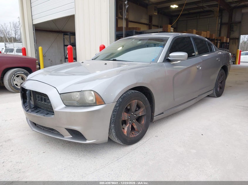 2C3CDXBGXEH266265 2014 DODGE CHARGER photo no. 2