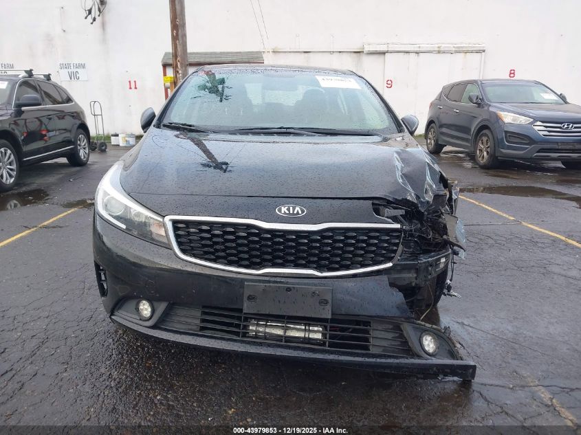 2017 Kia Forte Lx VIN: 3KPFK4A7XHE152281 Lot: 43979853