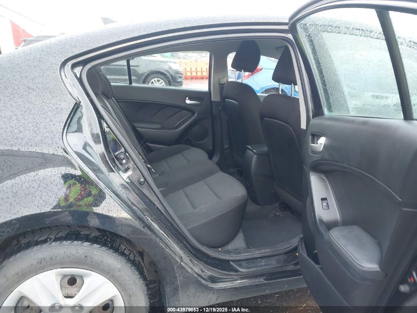 2017 Kia Forte Lx VIN: 3KPFK4A7XHE152281 Lot: 43979853