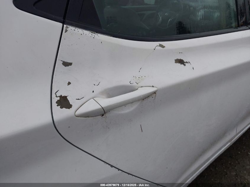 2011 Hyundai Elantra Limited VIN: 5NPDH4AE0BH049135 Lot: 43979879