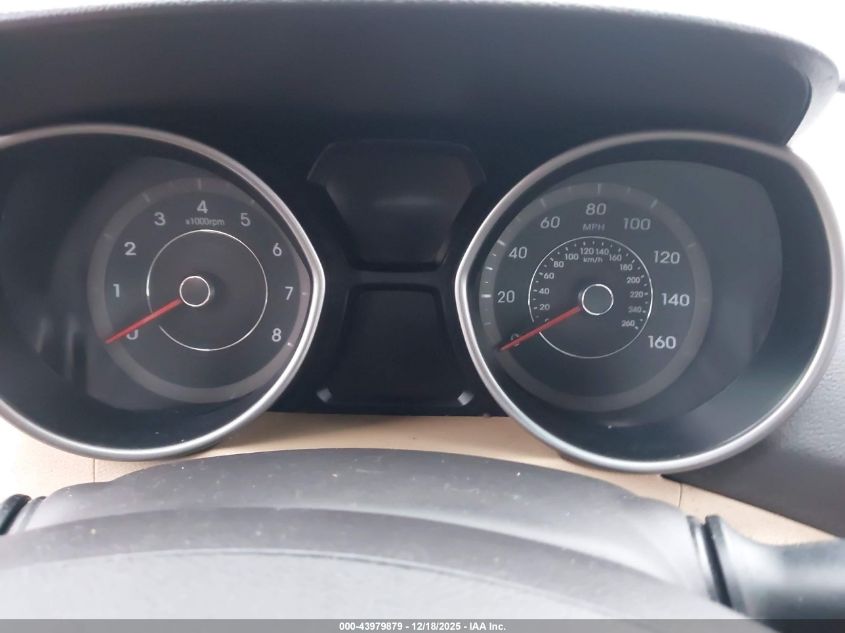 2011 Hyundai Elantra Limited VIN: 5NPDH4AE0BH049135 Lot: 43979879