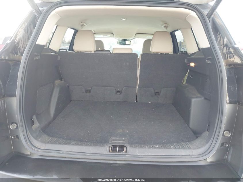 2017 Ford Escape Titanium VIN: 1FMCU0J95HUC04811 Lot: 43979880