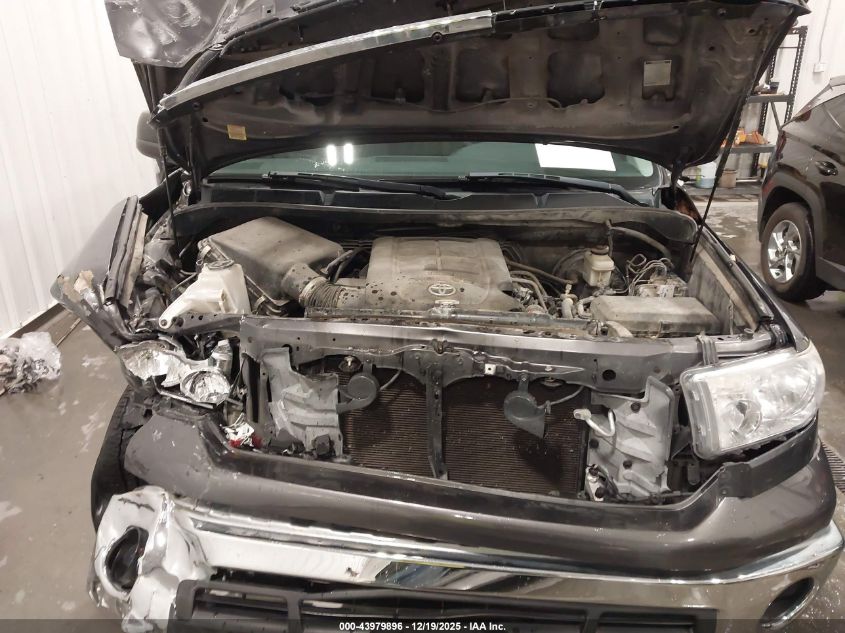 2011 Toyota Tundra Grade 4.6L V8 VIN: 5TFDM5F17BX018640 Lot: 43979896