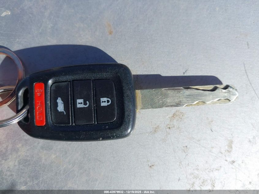 2019 Honda Cr-V Lx VIN: 2HKRW5H38KH419608 Lot: 43979932