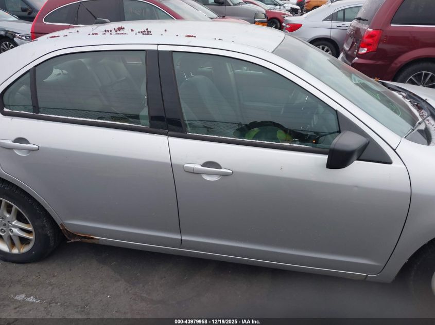 2012 Ford Fusion S VIN: 3FAHP0GA9CR204237 Lot: 43979958