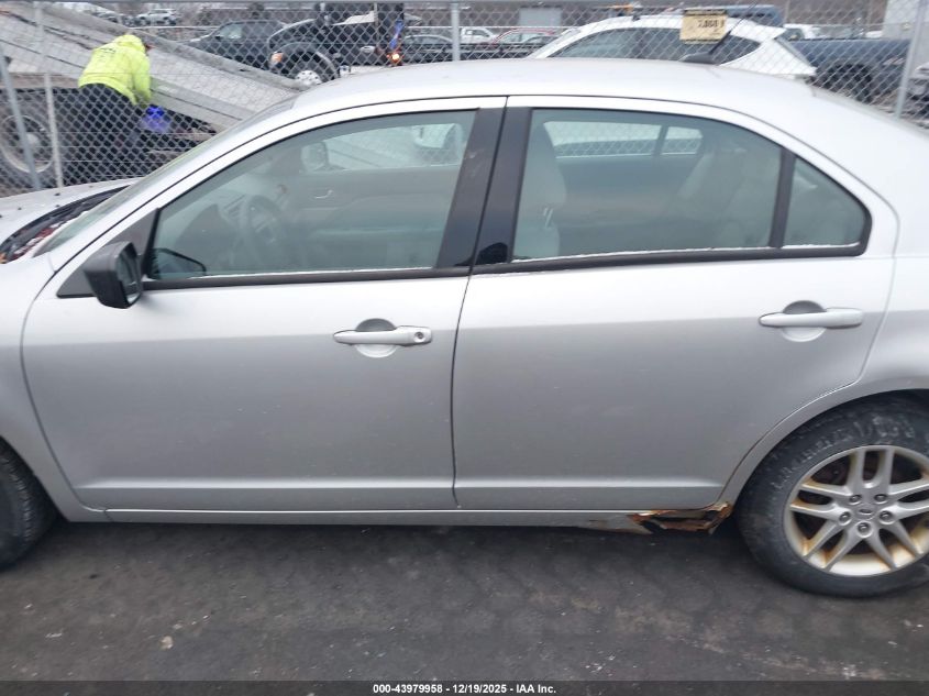 2012 Ford Fusion S VIN: 3FAHP0GA9CR204237 Lot: 43979958
