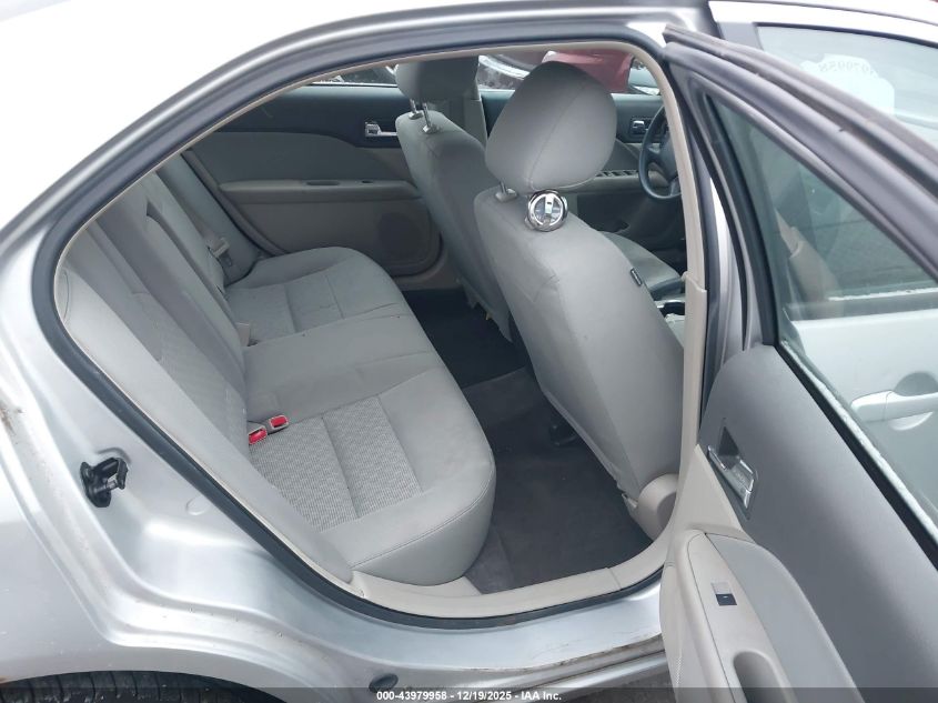 2012 Ford Fusion S VIN: 3FAHP0GA9CR204237 Lot: 43979958