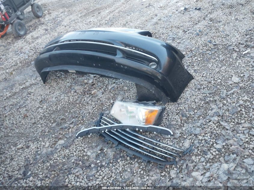 2011 Chrysler Town & Country Touring VIN: 2A4RR5DG2BR617128 Lot: 43979960