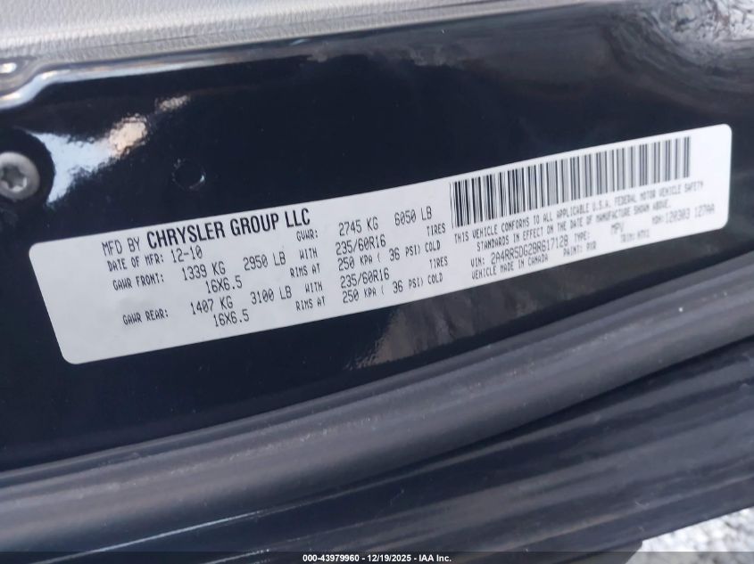 2011 Chrysler Town & Country Touring VIN: 2A4RR5DG2BR617128 Lot: 43979960