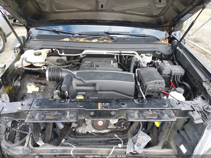 VIN 1GCHTBEAXJ1208664 2018 CHEVROLET COLORADO WT