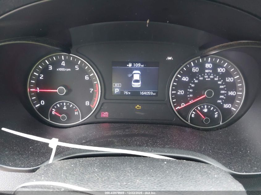 2019 Kia Optima S VIN: 5XXGT4L30KG313957 Lot: 43979989