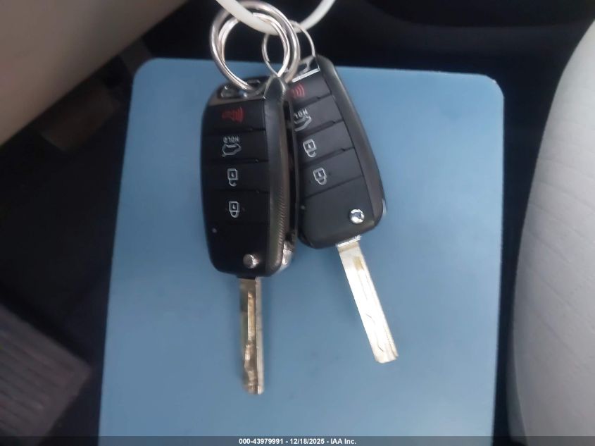 2016 Kia Sorento 2.4L Lx VIN: 5XYPG4A39GG087444 Lot: 43979991