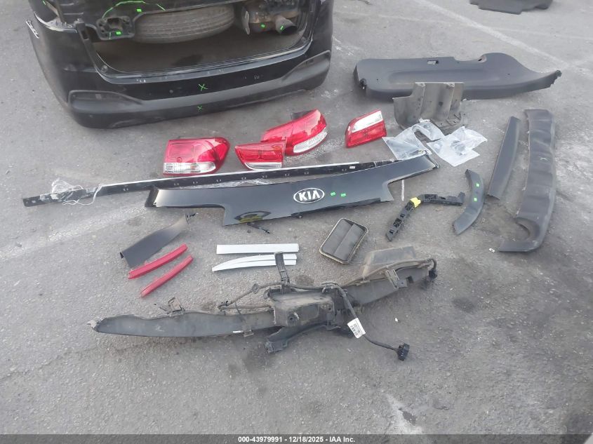 2016 Kia Sorento 2.4L Lx VIN: 5XYPG4A39GG087444 Lot: 43979991