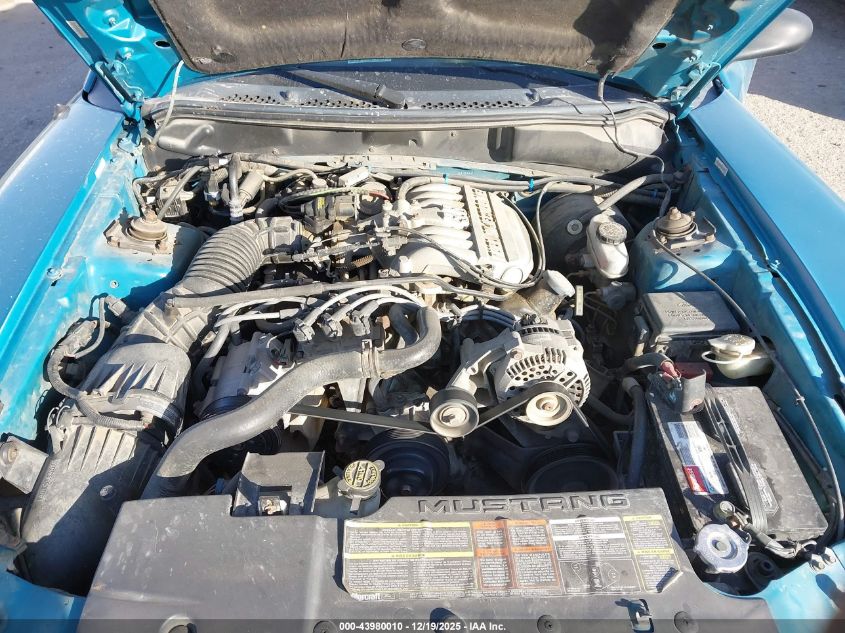 1995 Ford Mustang VIN: 1FALP444XSF152760 Lot: 43980010