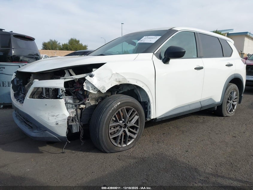 2021 Nissan Rogue S Fwd