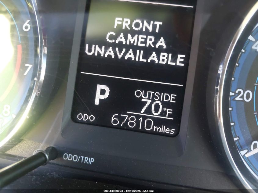 2017 Toyota Corolla Le VIN: 5YFBURHE4HP670377 Lot: 43980023